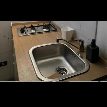 Via Cocconcelli 12 Apartamento *