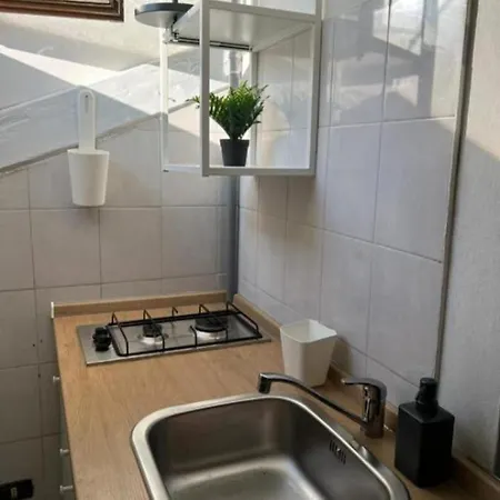 Via Cocconcelli 12 Apartamento